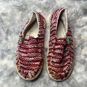 Cozy Red and Cream Knit Slippers